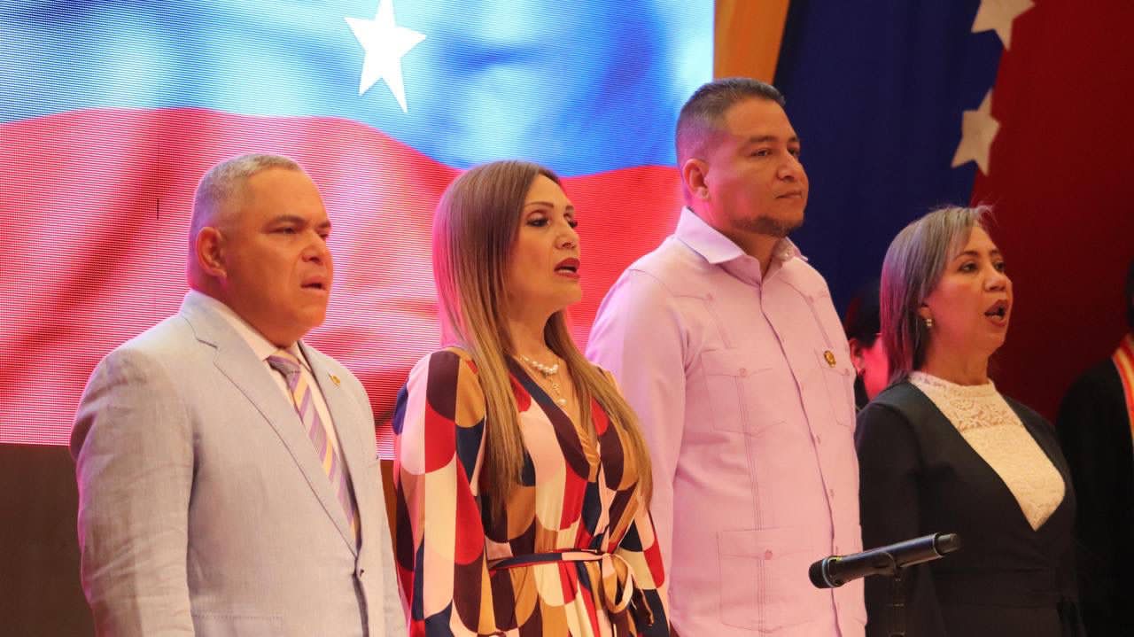 Presidenta del TSJ en Barquisimeto: “Estamos masificando la justicia de paz comunal” Presidenta del TSJ en Barquisimeto 2024 06 27 FOTO GOBERNACION 2 - Presidenta del TSJ en Barquisimeto 2024 06 27 FOTO GOBERNACION 2